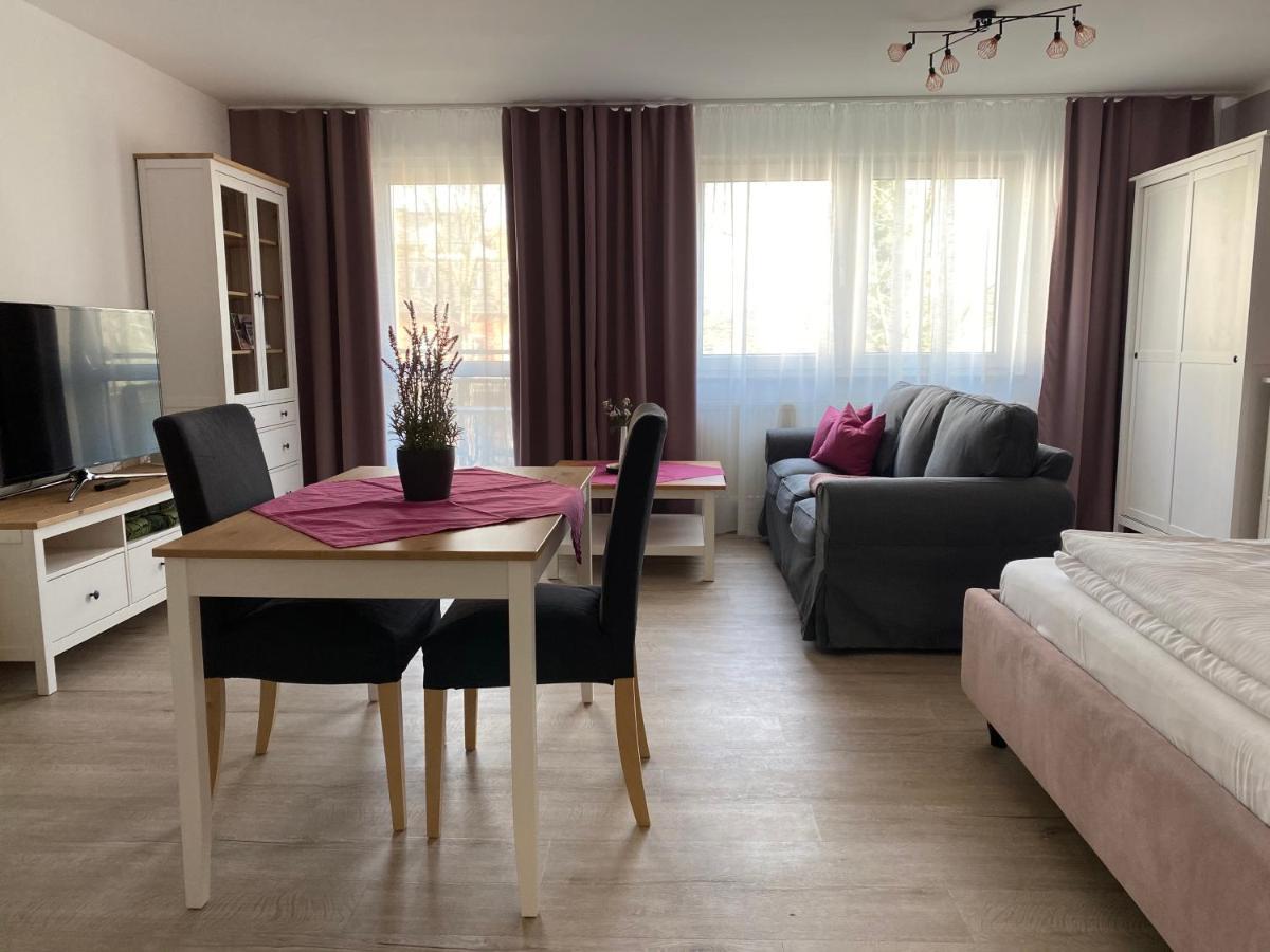 City-Appartement 12.3. 茨维考 外观 照片